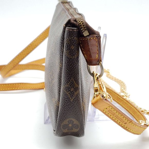 Auth Louis Vuitton Monogram Pochette Shoulder Bag - Picture 4 of 16